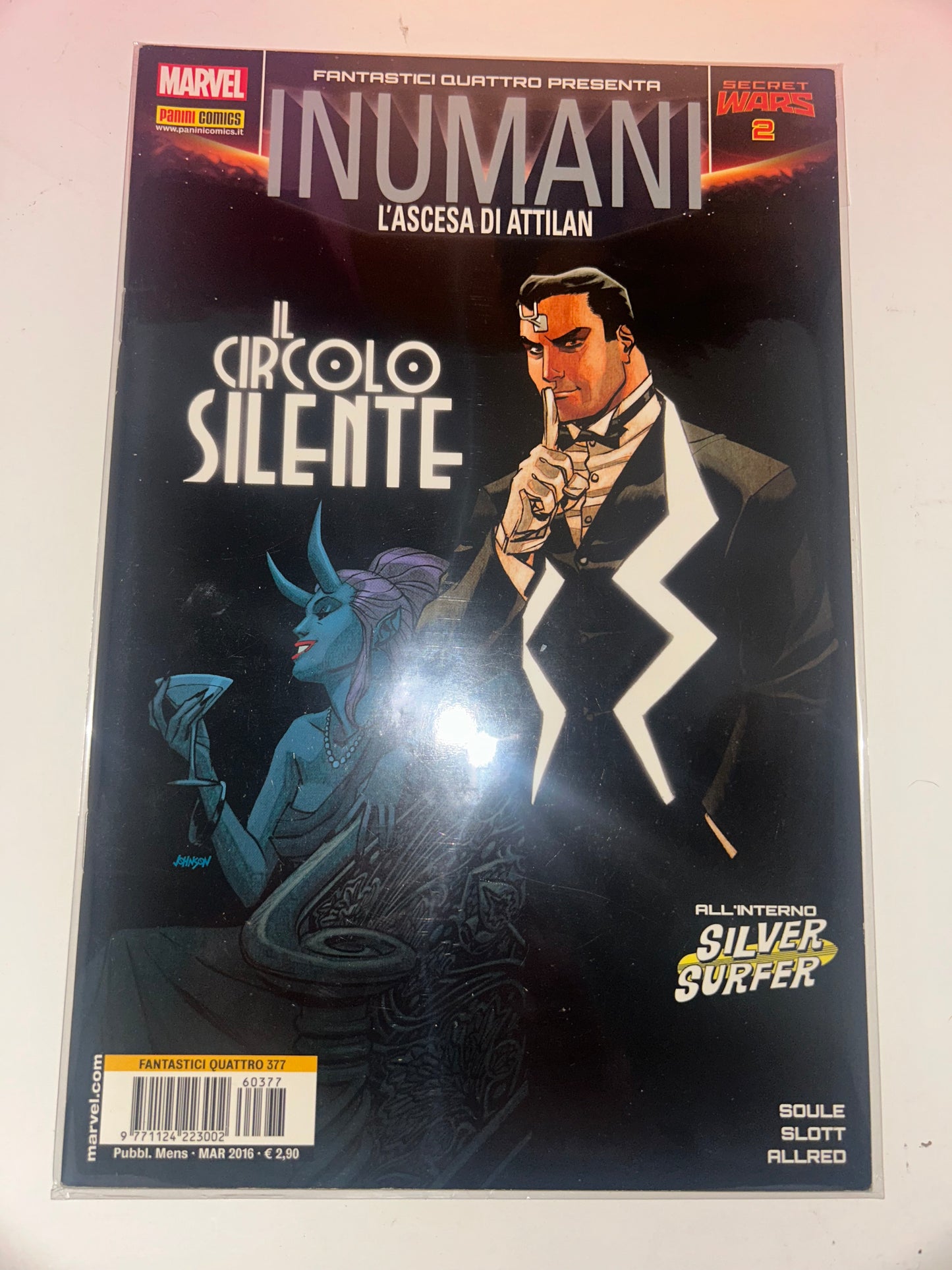 FANTASTICI QUATTRO PRESENTA SECRET INUMANI
L'ASCESA DI ATTILAN il CIRCOLO SILENTE