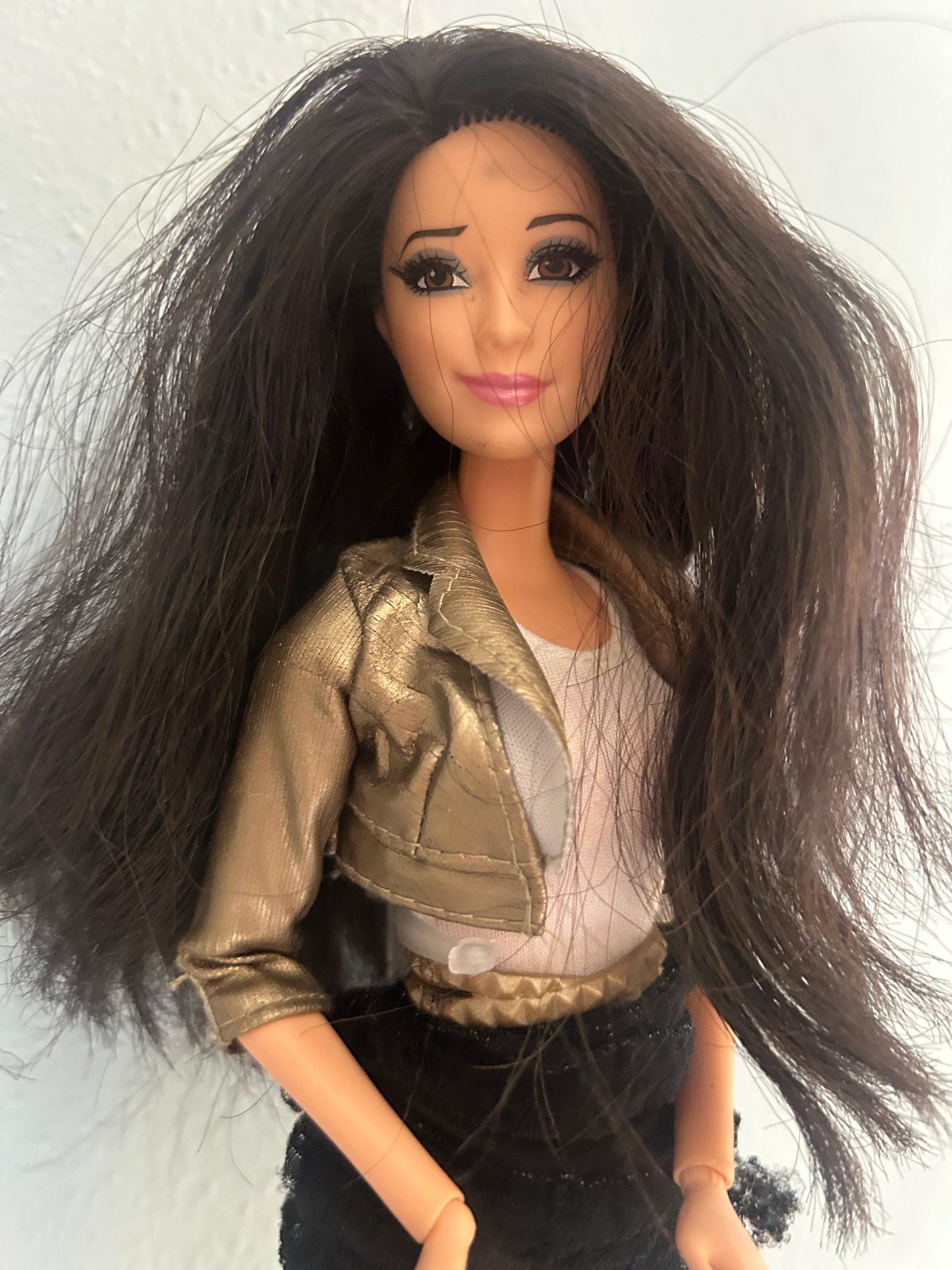 Bambola Barbie di Mattel Raquel Life In The Dreamhouse Raoted Lashes Smirk In pe