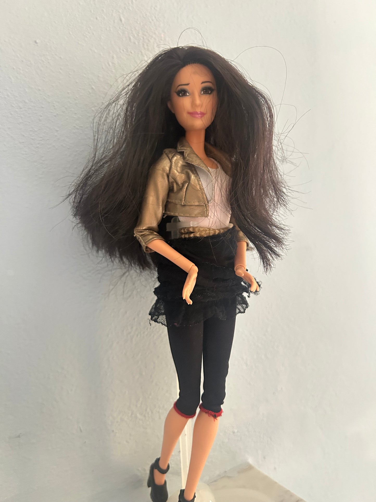 Bambola Barbie di Mattel Raquel Life In The Dreamhouse Raoted Lashes Smirk In pe