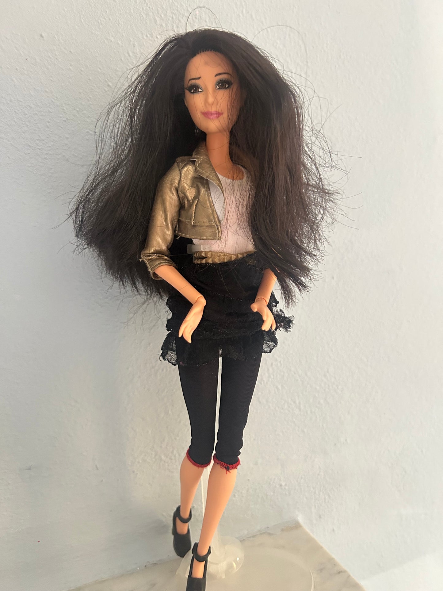 Bambola Barbie di Mattel Raquel Life In The Dreamhouse Raoted Lashes Smirk In pe