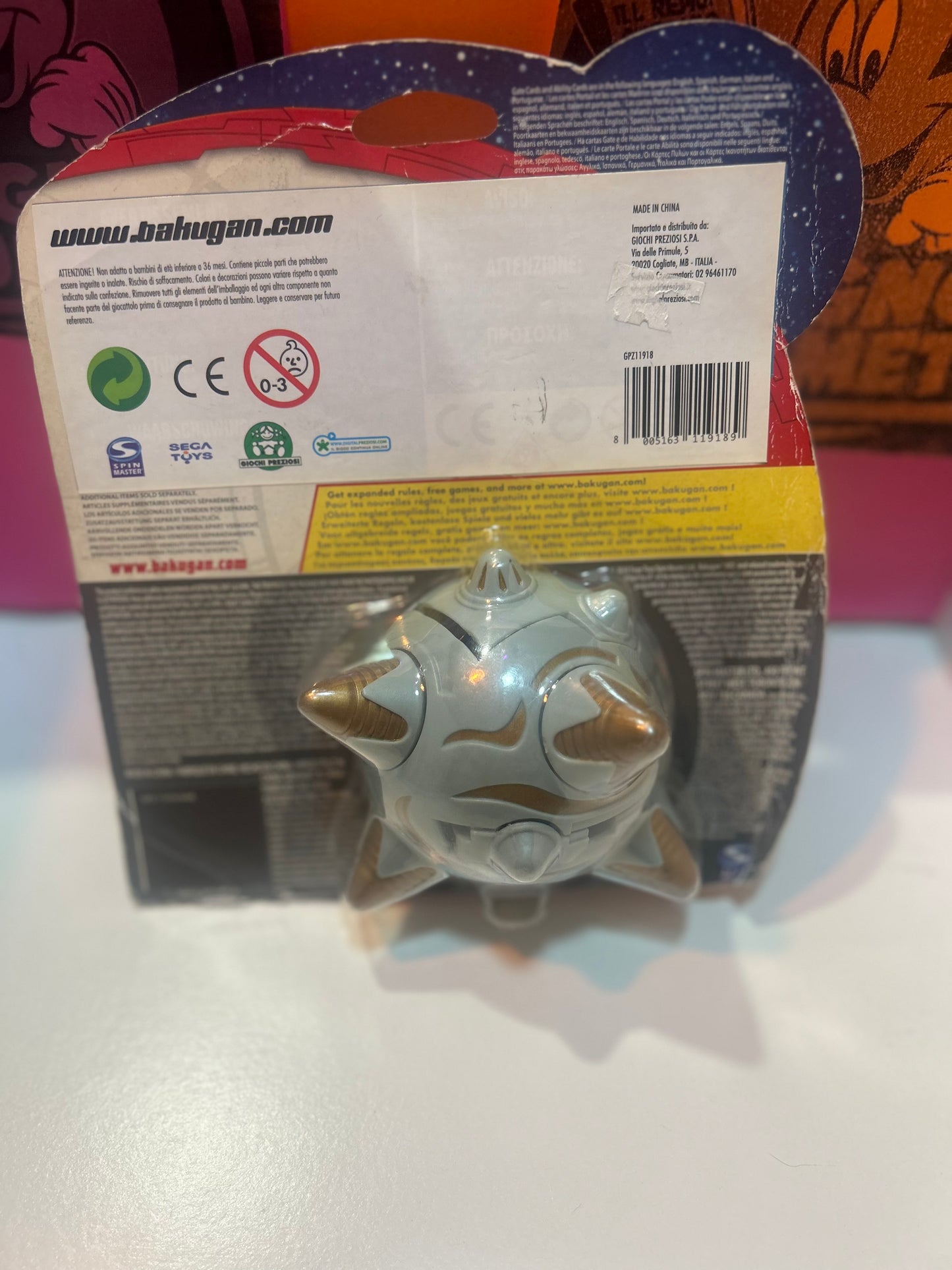 bakugan giganti deka baliton